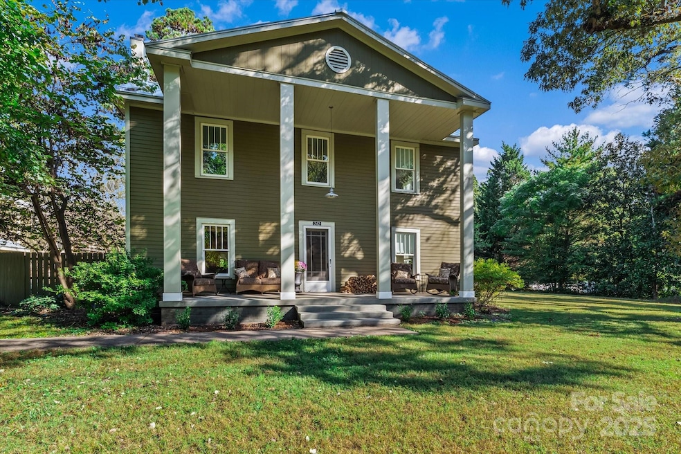 Under Contract $850,000