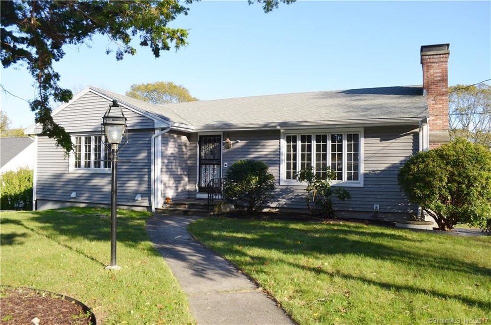 12 Fernando Dr, Pawcatuck, CT 06379 - photo 1