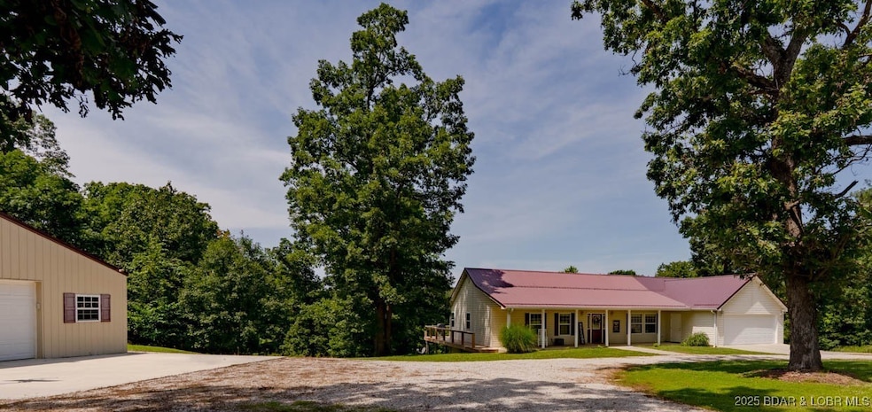 51 Hall Store Rd