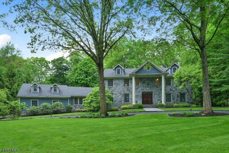 939 Huron Rd, Franklin Lakes, NJ 07417 - photo 1
