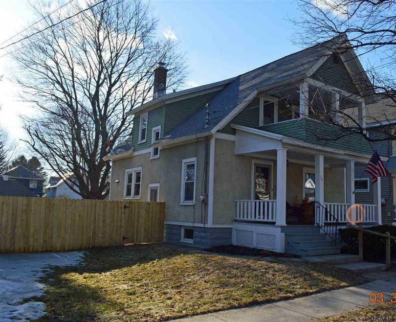 19 Wallace St, Schenectady, NY 12302 - photo 1