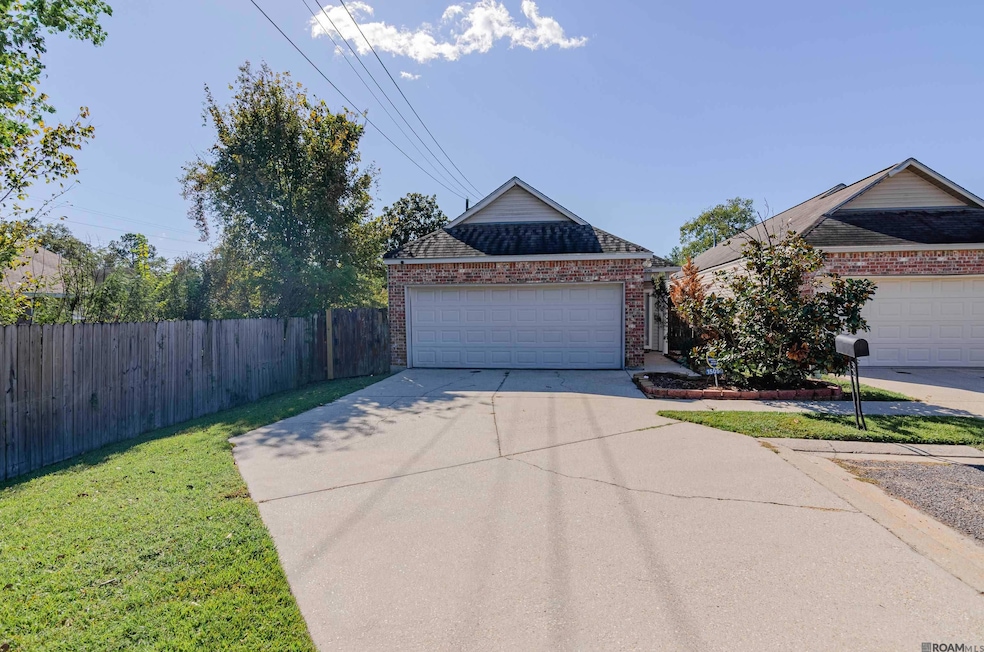 15090 Cranbrook Ct, Baton Rouge, LA 70819 - photo 1