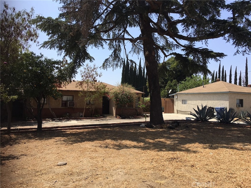 13129 Bradley Ave, Sylmar, CA 91342 - photo 1