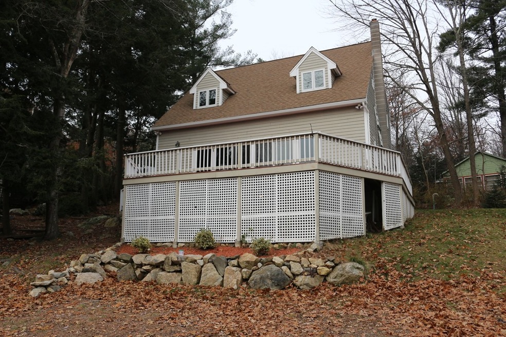 6 Fox St, Windham, NH 03087 - photo 1