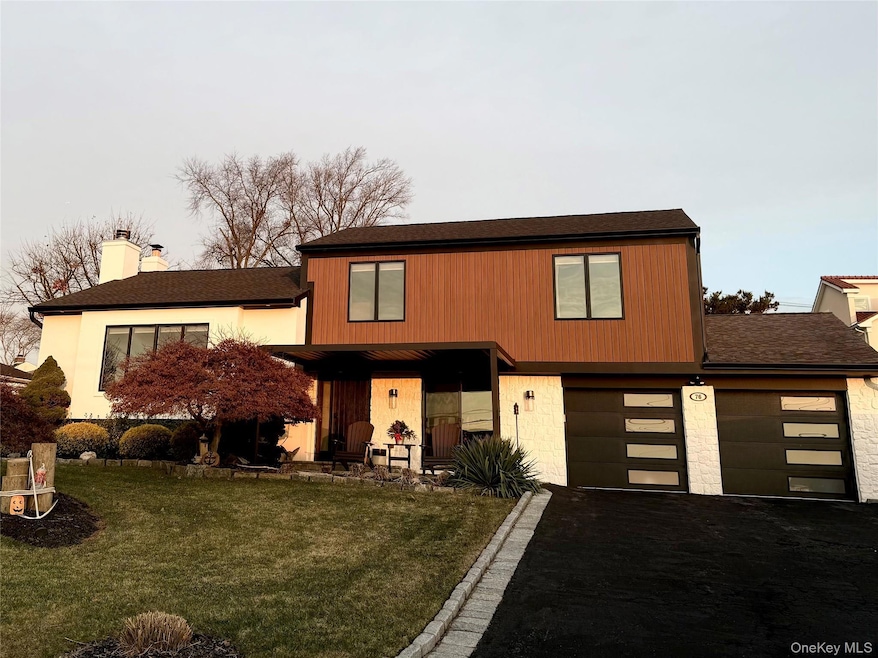 76 Kensington Oval, New Rochelle, NY 10805 - photo 1