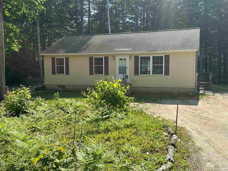31 Beech River Cir, Center Ossipee, NH 03814 - photo 1