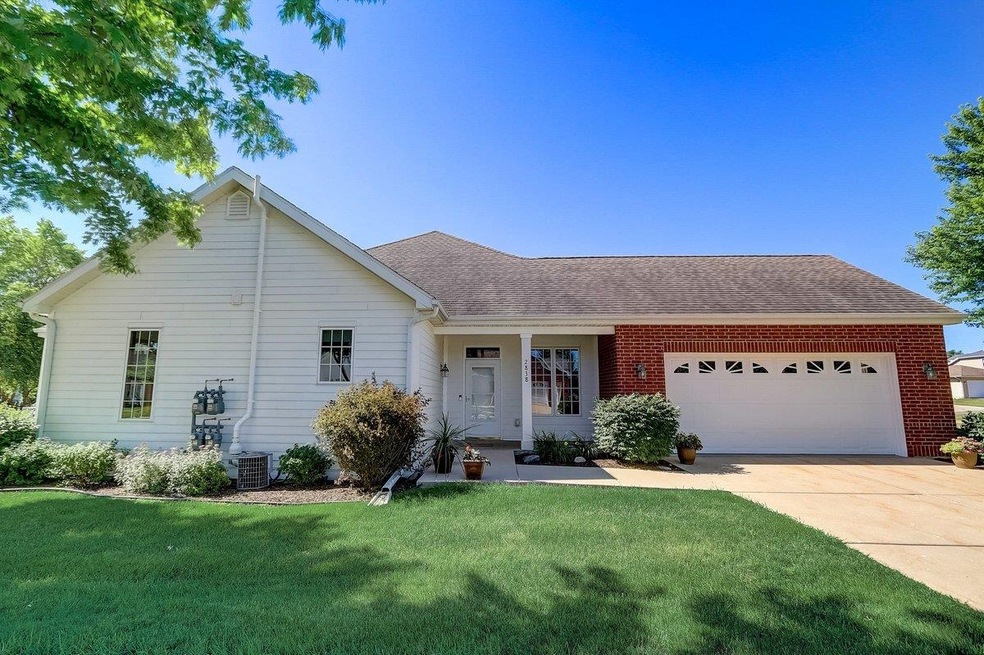 2838 Crinkle Root Dr, Fitchburg, WI 53711 - photo 1