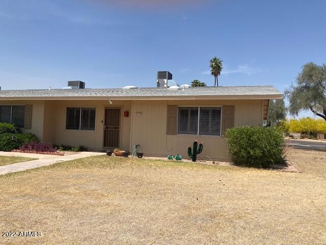 11112 W Emerald Dr, Sun City, AZ 85351 - photo 1