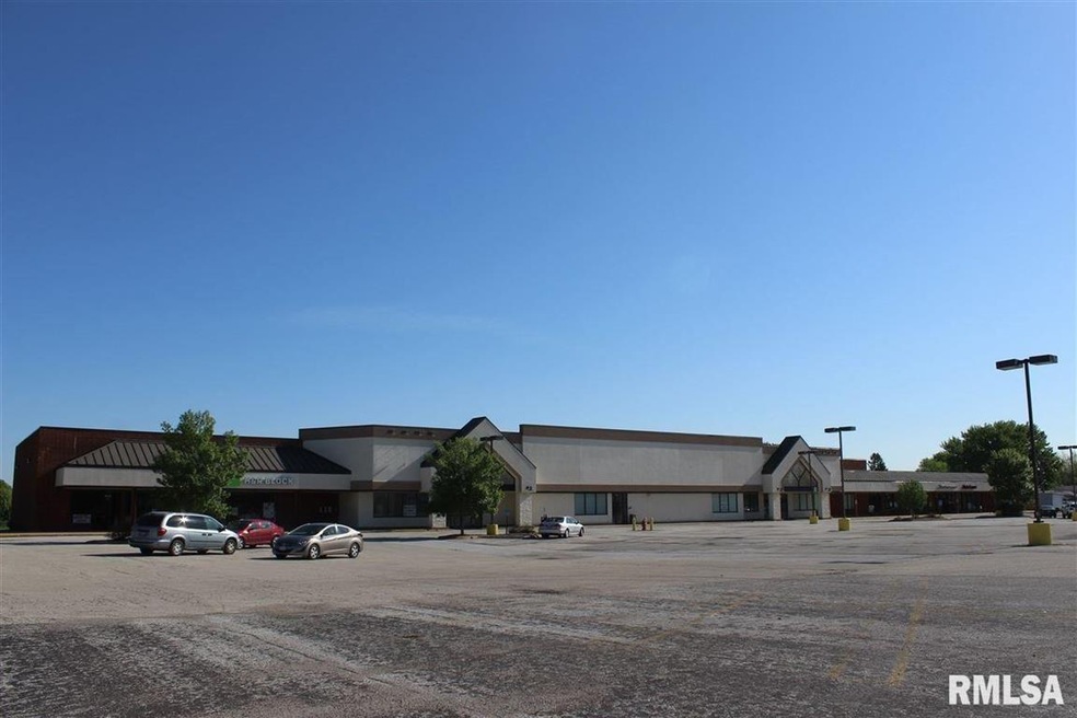 2824 W Locust St unit 5A, Davenport, IA 52804 - photo 1