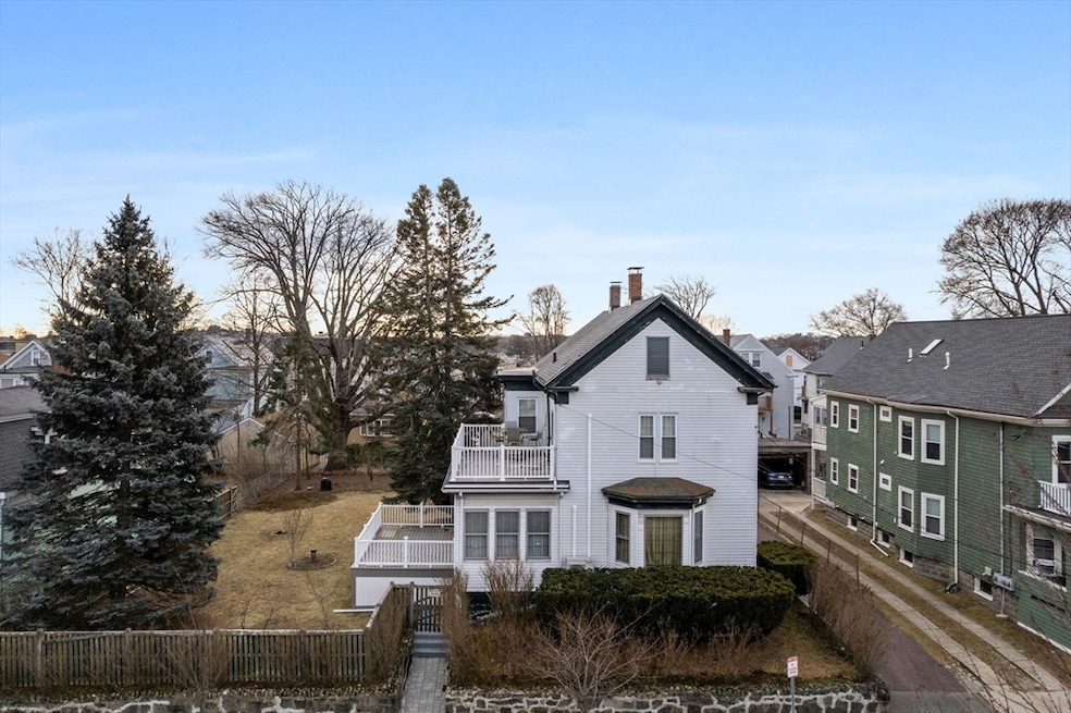 Sold $1,067,000 • Co-Listing Agent