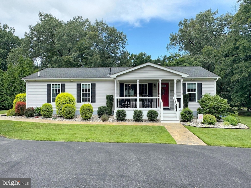 6135 Bumpy Oak Rd, La Plata, MD 20646 - photo 1