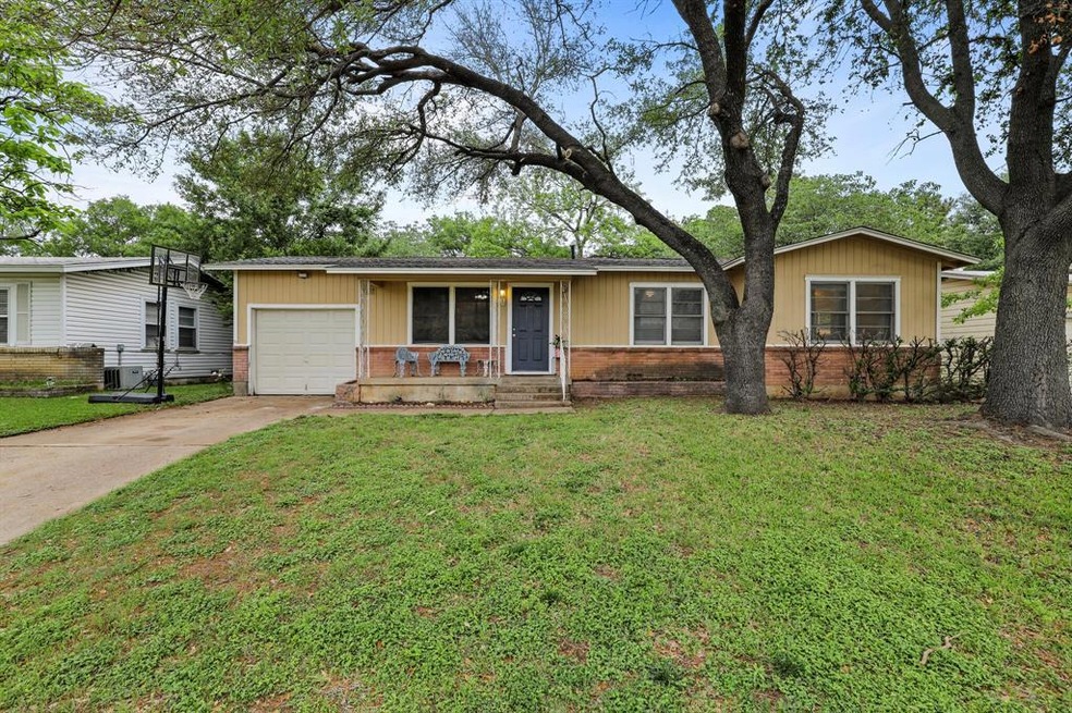 228 W Pecan St, Hurst, TX 76053 - photo 1