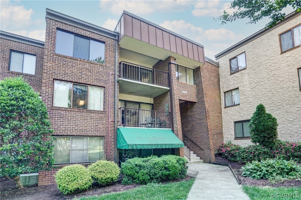 1505 Largo Rd unit 304, Henrico, VA 23238 - photo 1