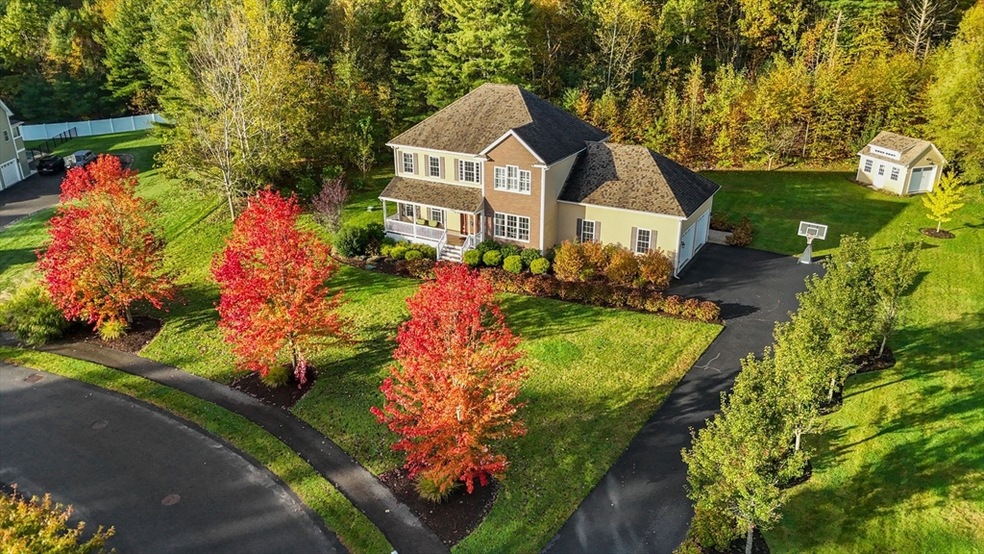 547 Mockingbird Ln, Dighton, MA 02715 - photo 1