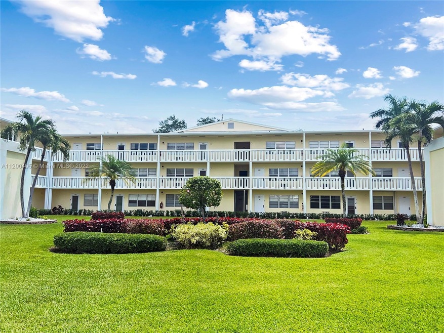 34 Dorset A unit 340, Boca Raton, FL 33434 - photo 1