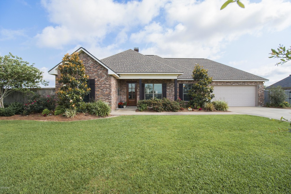 11411 Twin Oaks Circle