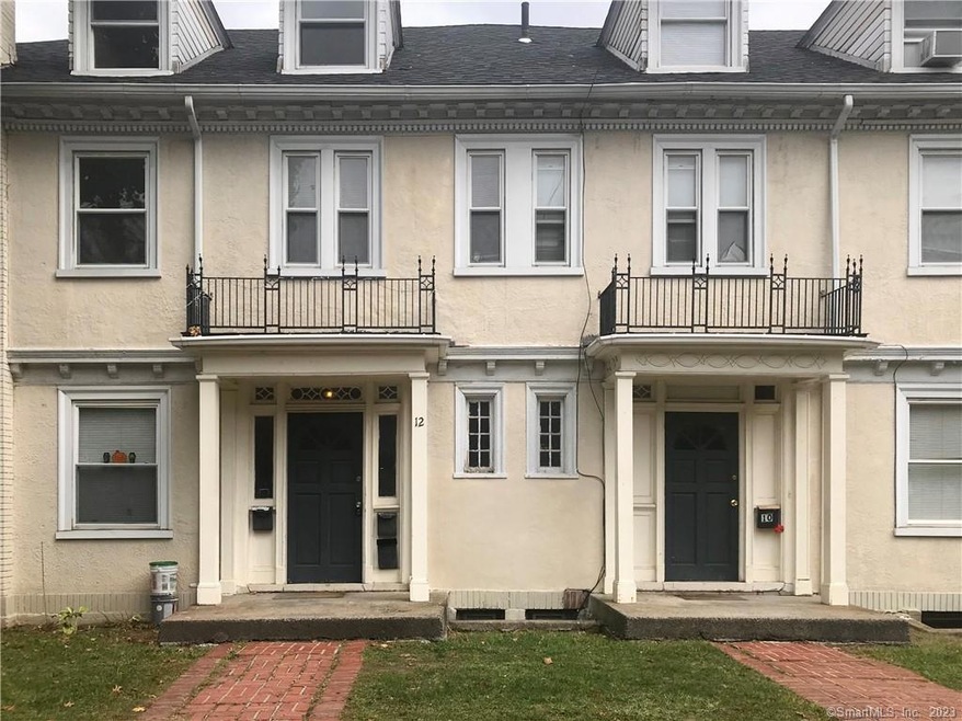 12 Lorraine St unit 2, Hartford, CT 06105 - photo 1