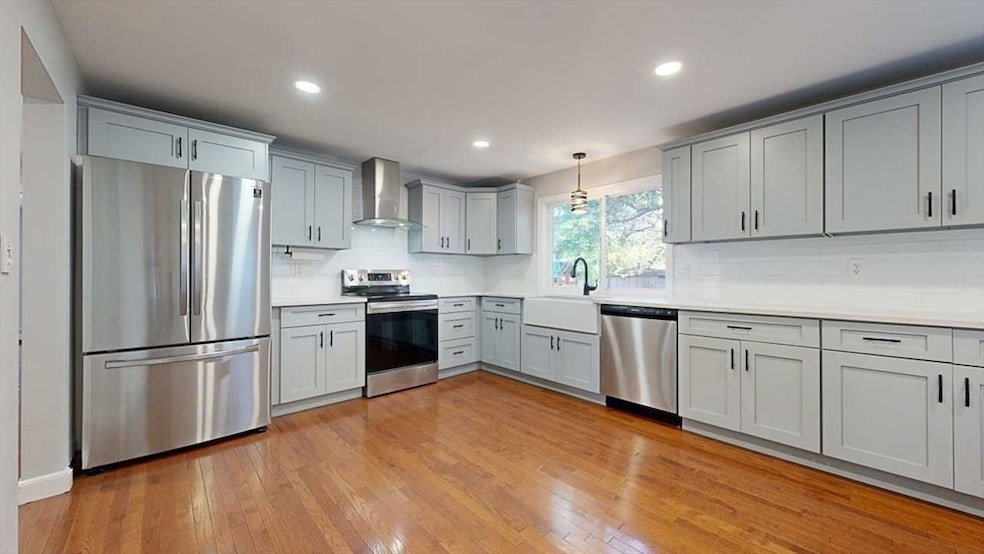 1 Nevada St, Worcester, MA 01602 - photo 1