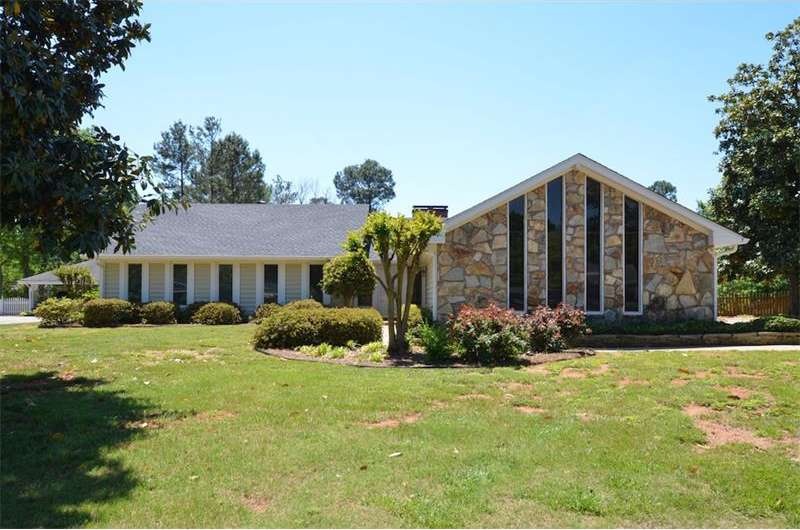 Lovely 3 bedroom, 2.5 bath home features timeless 