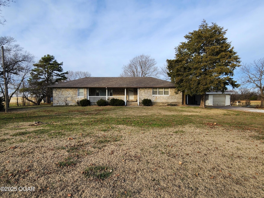 8255 State Highway 96, Carthage, MO 64836 - photo 1