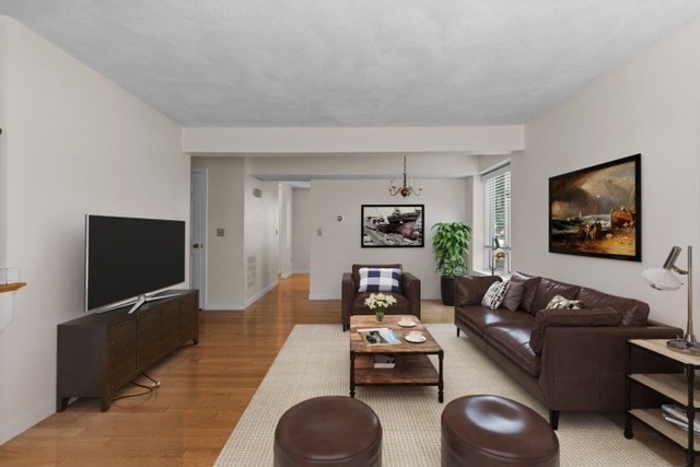 1 Traverse St unit E, Wakefield, MA 01880 - photo 1