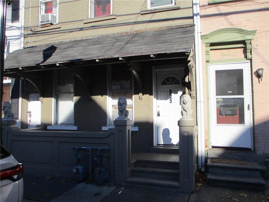 625 W Gordon St unit 1, Allentown, PA 18102 - photo 1