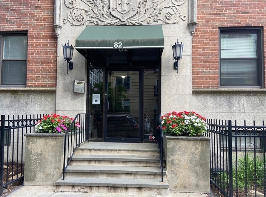 82 Jersey St unit 4, Boston, MA 02215 - photo 1