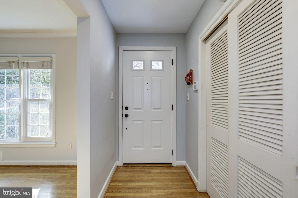 3519 Glenmoor Dr, Chevy Chase, MD 20815 - photo 1