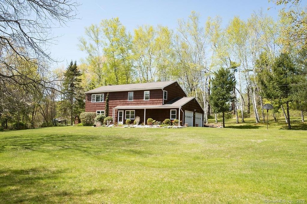 4 Heather Ln, Brookfield, CT 06804 - photo 1