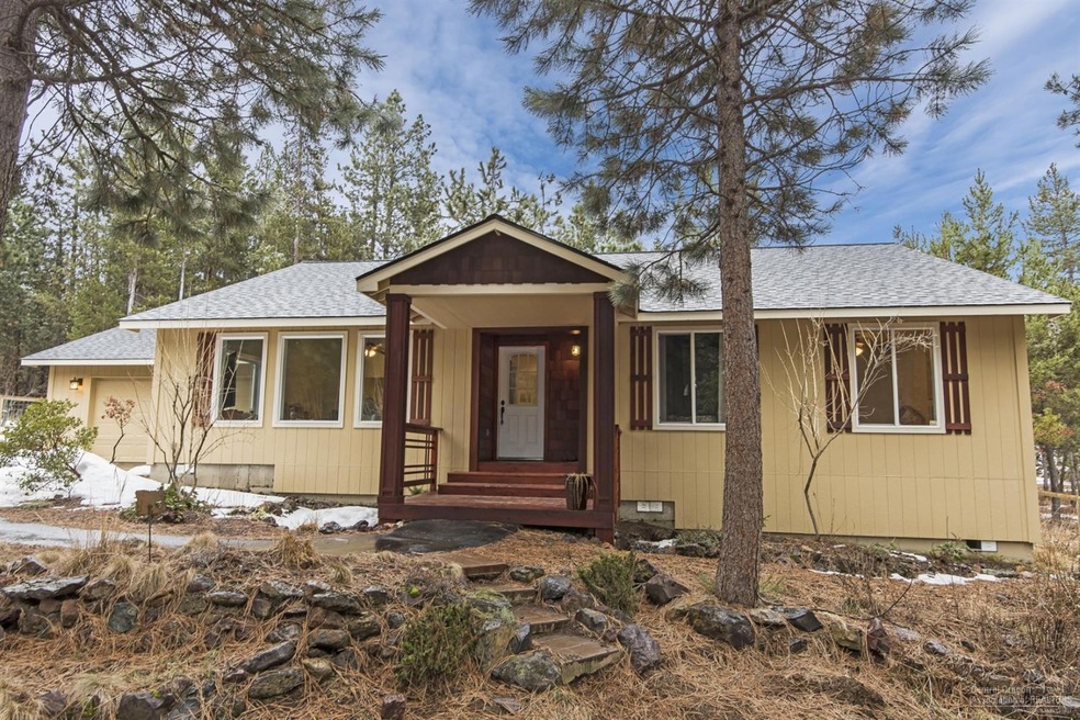 16881 Indio Rd, Bend, OR 97707 - photo 1