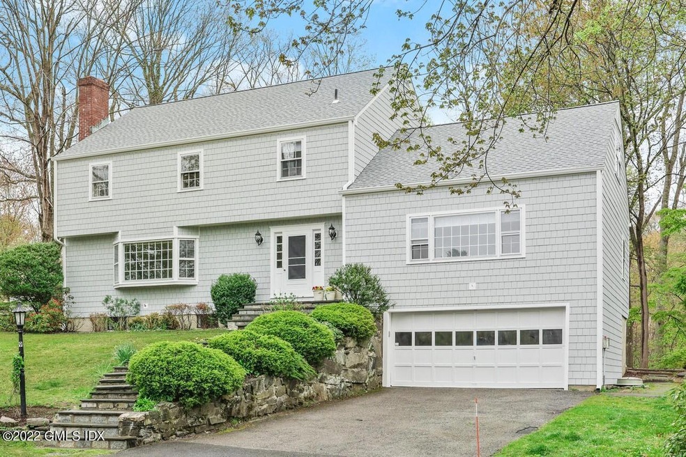 9 Fox Hollow Ln, Cos Cob, CT 06807 - photo 1