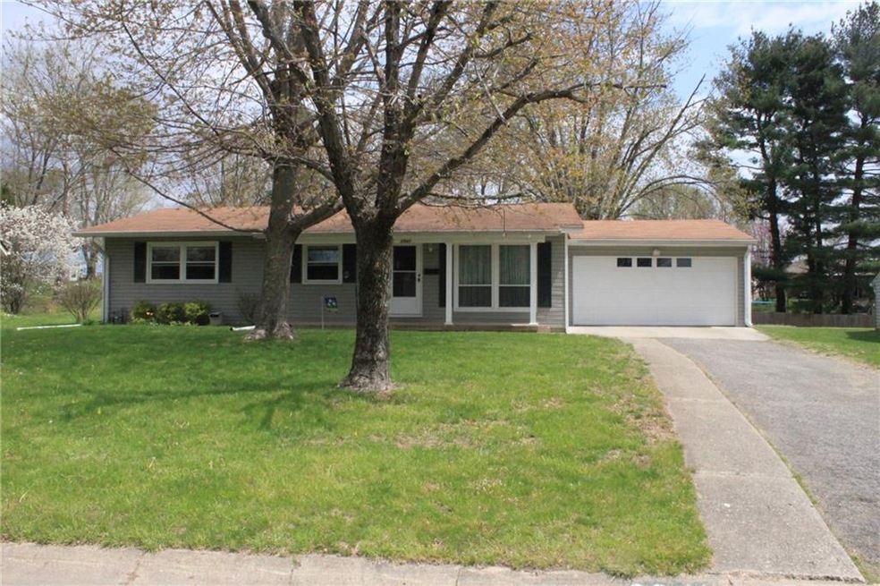 2941 Tulip Dr, Columbus, IN 47203 - photo 1