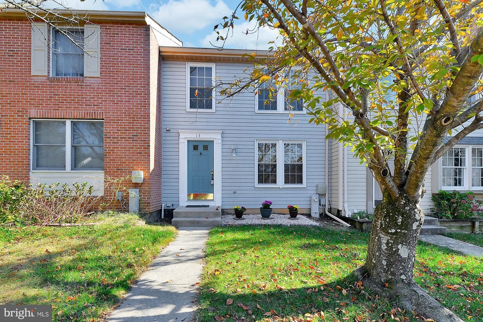 13 Hunt Cup Cir, Owings Mills, MD 21117 - photo 1