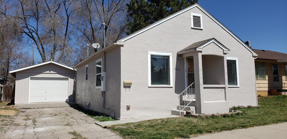 2417 Darrow Ave, Klamath Falls, OR 97601 - photo 1