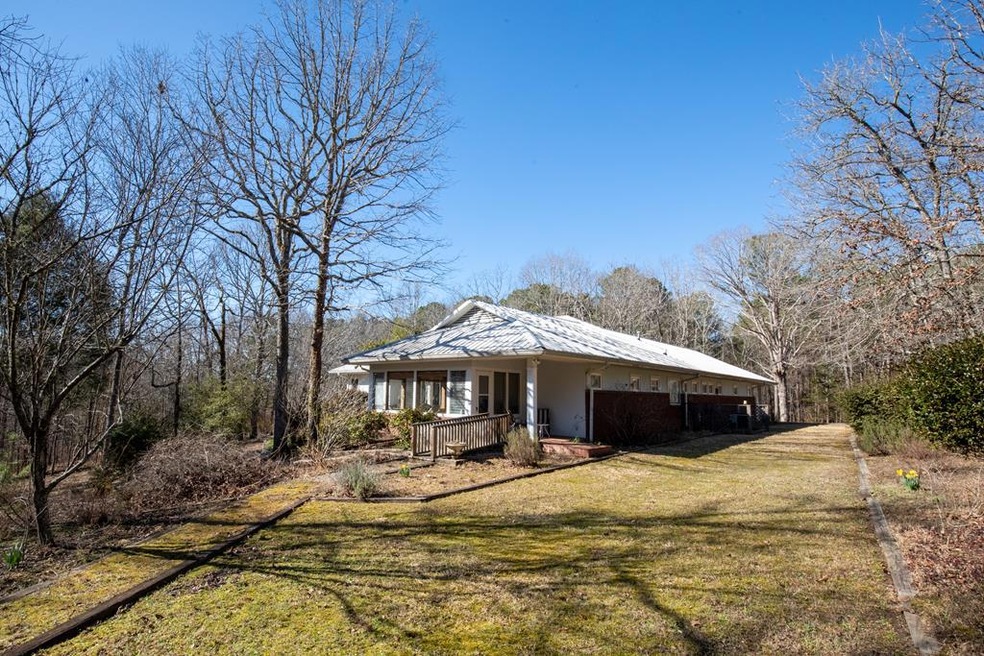 224 Timber Ln, Oxford, MS 38655 - photo 1