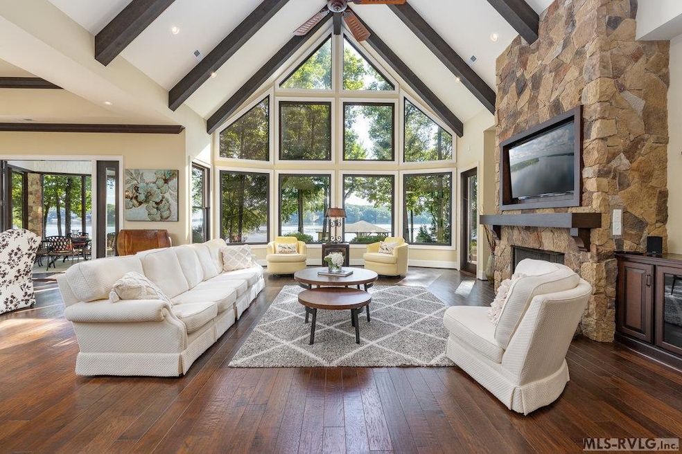 For Sale $2,195,000