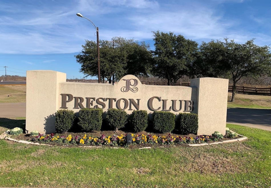 98 Roberts Run, Sherman, TX 75092 - photo 1