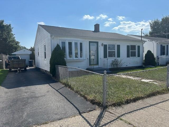 9 W Cute St, Pawtucket, RI 02860 - photo 1