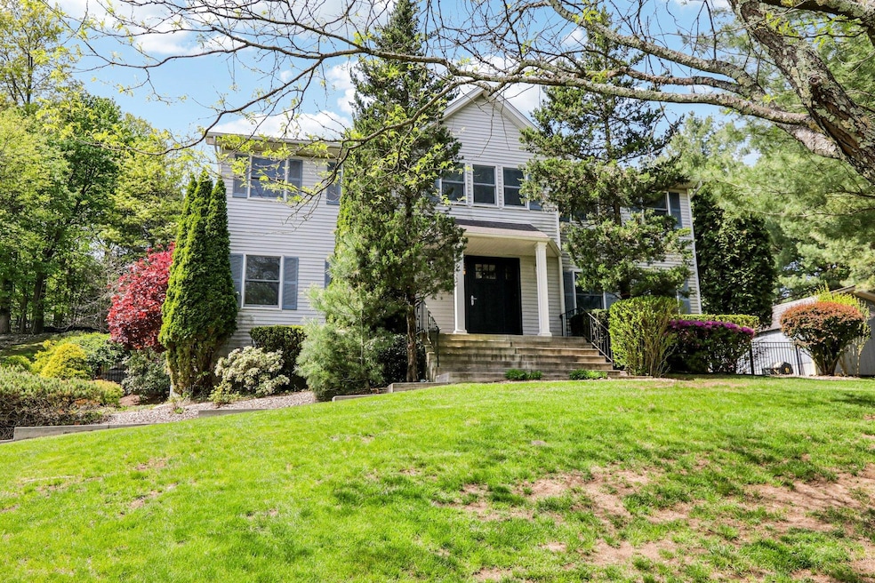 Sold $994,000 • Co-Listing Agent