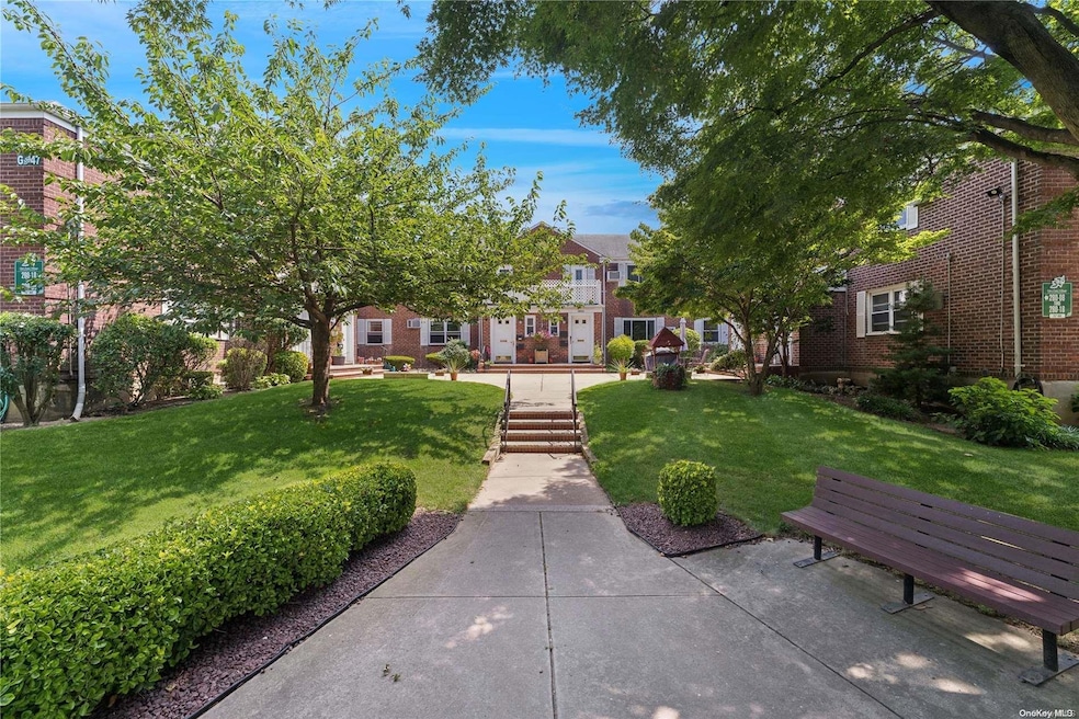 260-12 75th Ave unit 1st, Glen Oaks, NY 11004 - photo 1