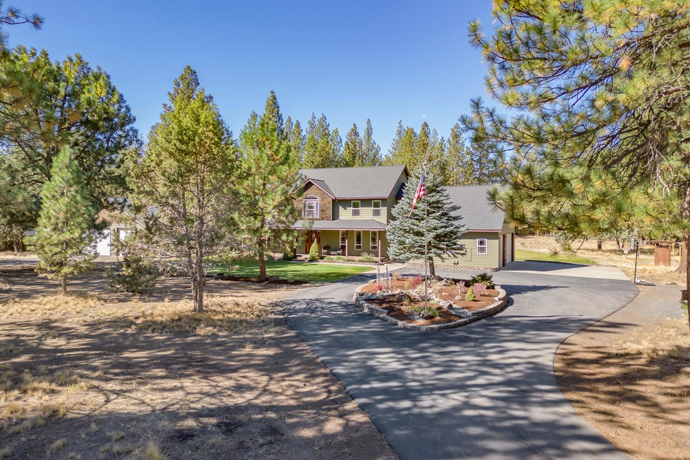 19754-Foster-Lane-Bend-Oregon (12)