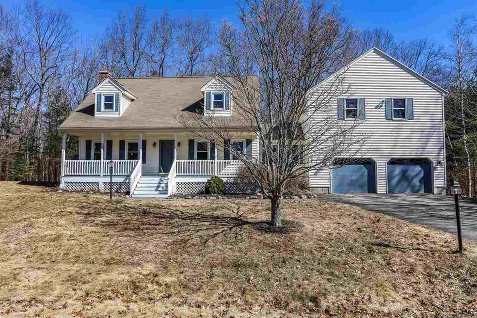 78 Heather Cir, Auburn, NH 03032 - photo 1