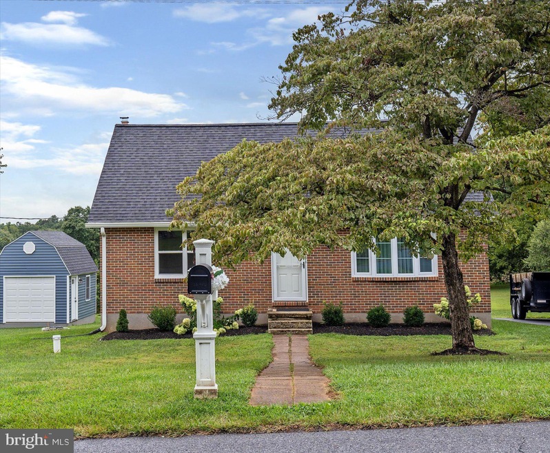 105 Henry Ave, Sykesville, MD 21784 - photo 1