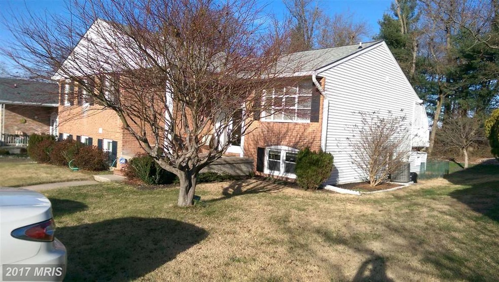 3 Tyburn Ct, Lutherville Timonium, MD 21093 - photo 1