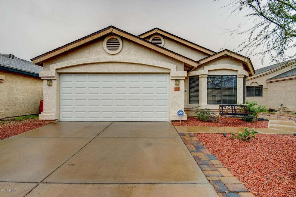 817 E Rosemonte Dr, Phoenix, AZ 85024 - photo 1