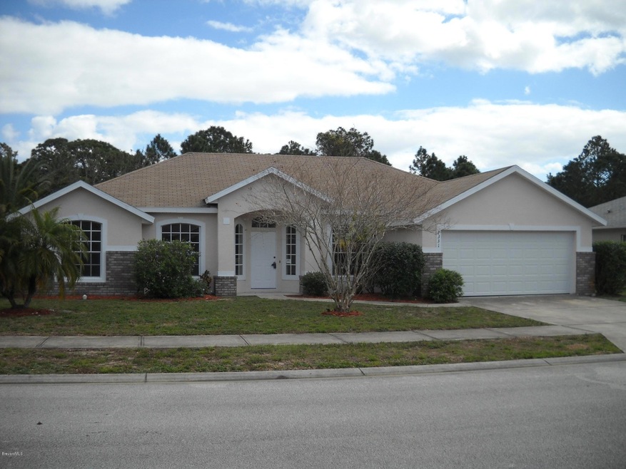 Front exterior view