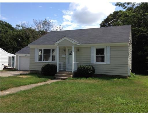 15 Carpenter Ct, West Warwick, RI 02893 - photo 1