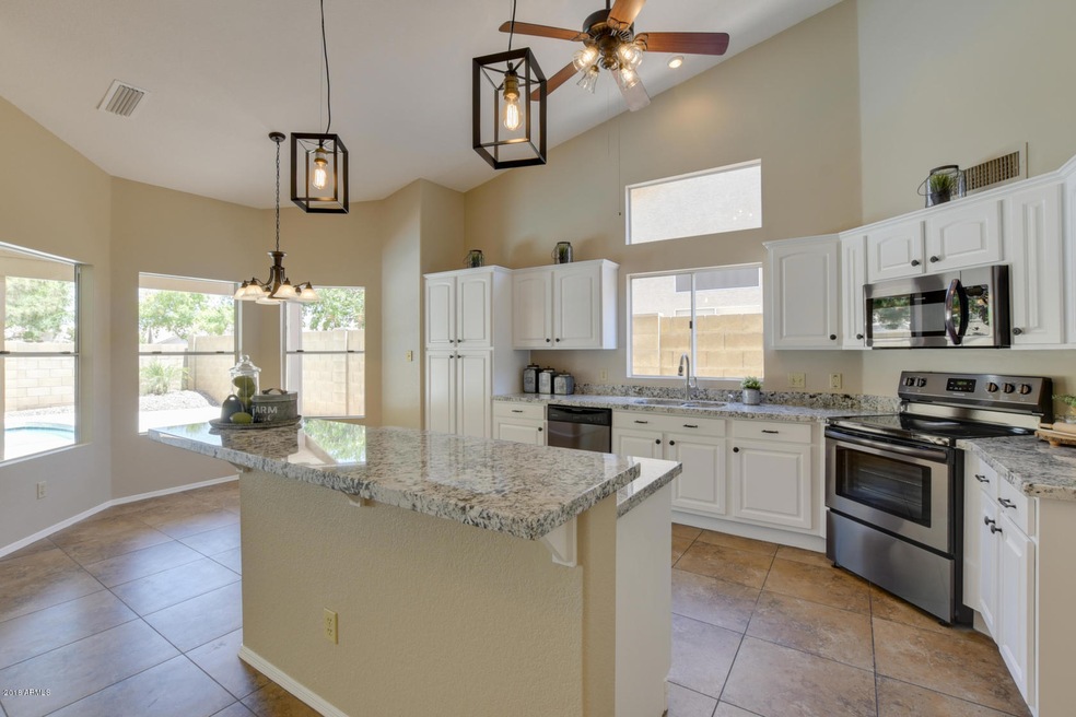 Kitchen_4