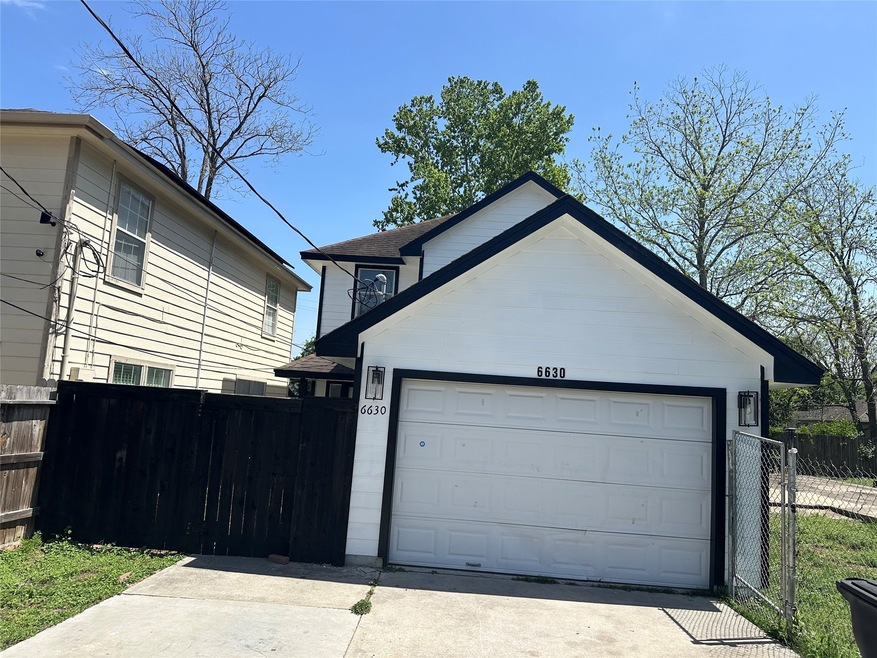 6630 Tuskegee St, Houston, TX 77091 - photo 1
