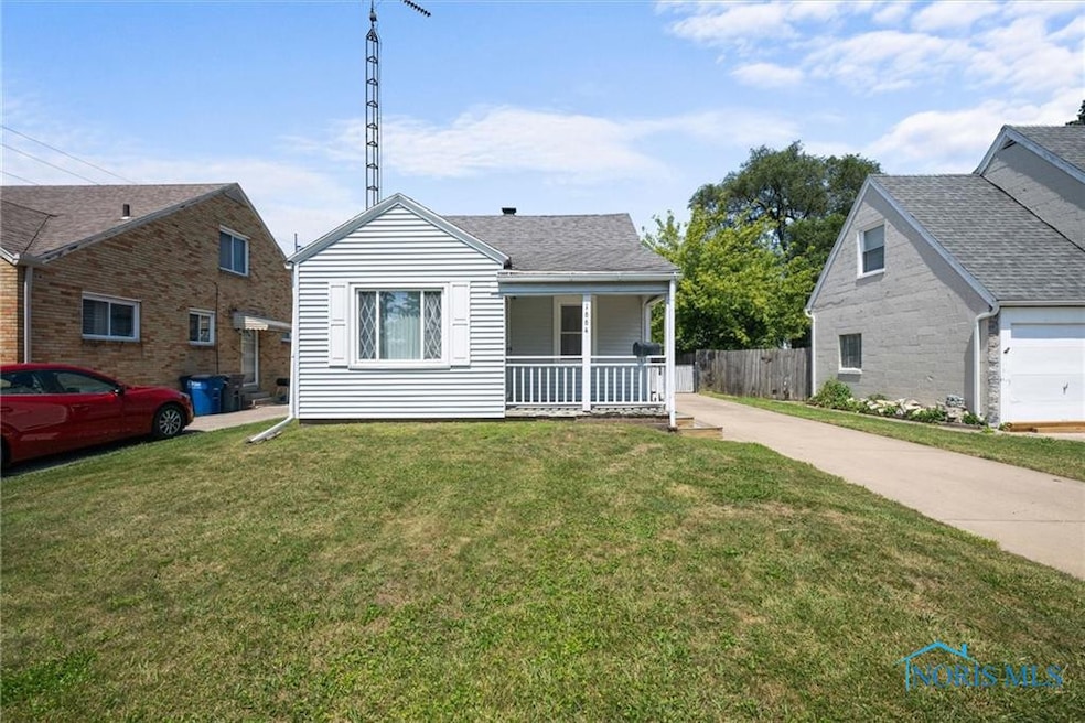 1664 Gould Rd, Toledo, OH 43612 - photo 1